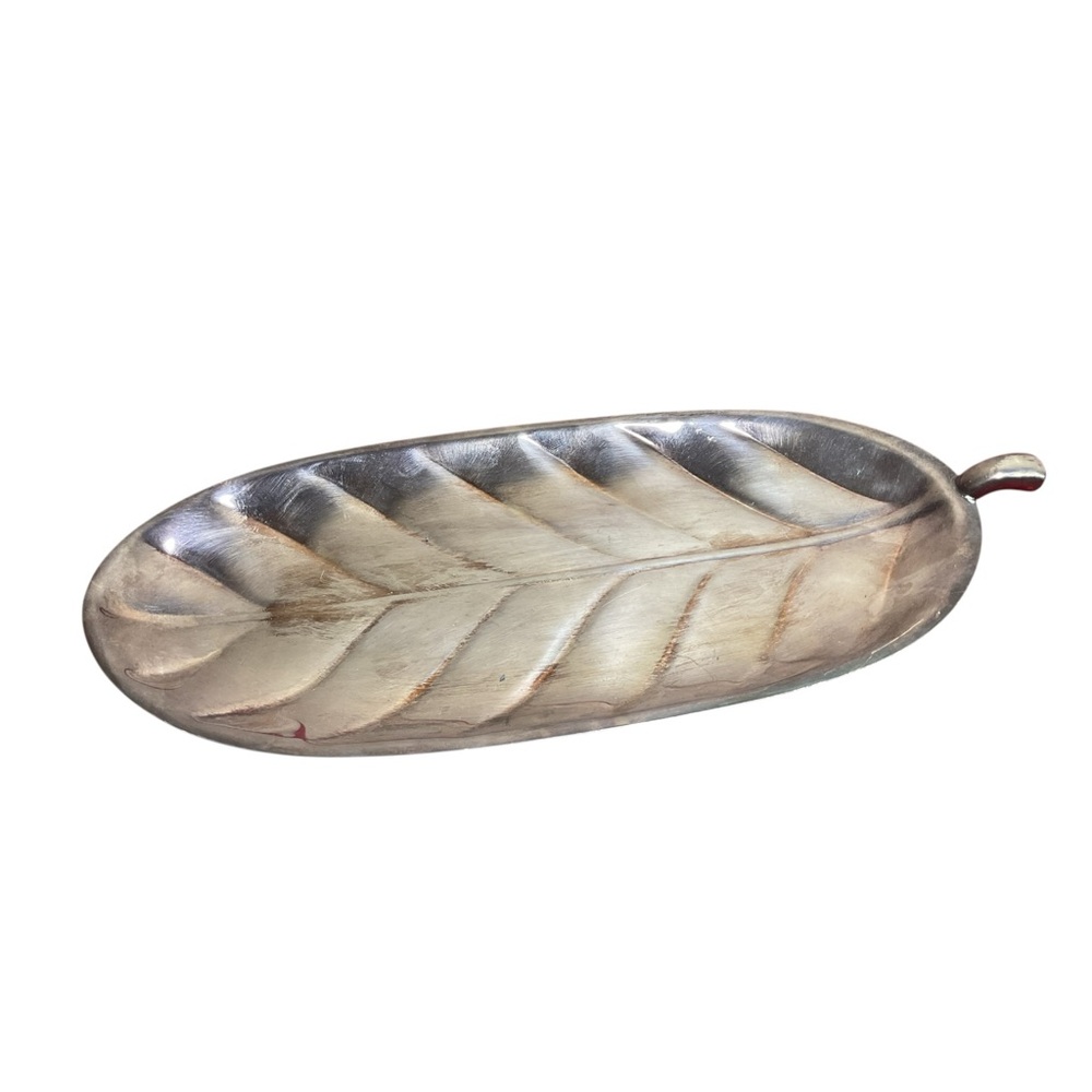 Vintage International Silver Co. Silverplate Leaf Design Serving Platter #8193